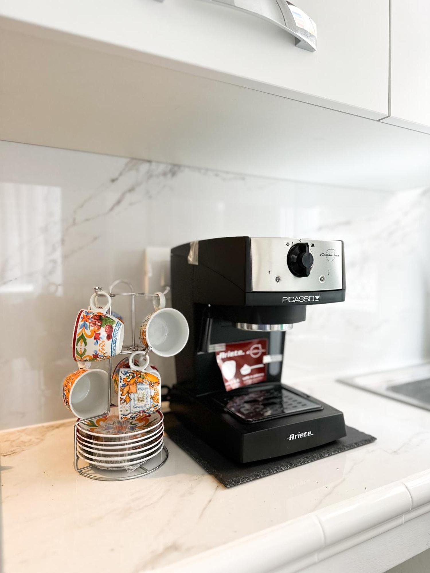 Tolly House-Rapallo City Centre Bagian luar foto